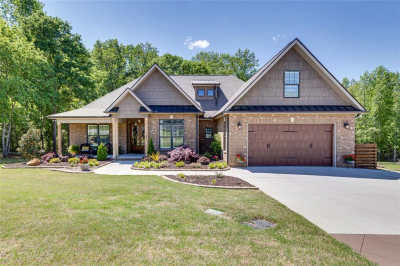 105 Siena Dr