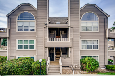 5706 W Asbury Place #104, Lakewood, CO 80227