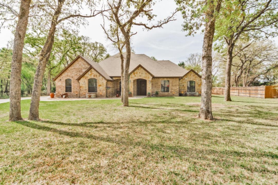 116 Mitch Ct, Boyd, TX 76023