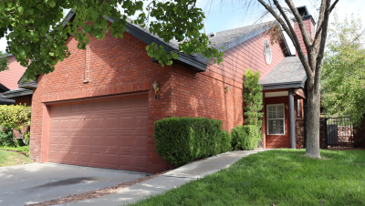 41 Stratford Hall Cir.