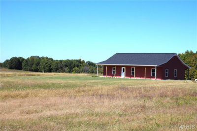 245 Private Road 2454