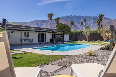 372 E MOLINO RD CA
