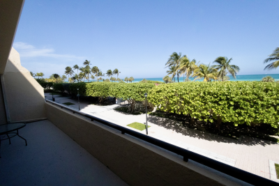 2555 Collins Ave 308