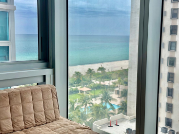 2655 Collins Ave 1208
