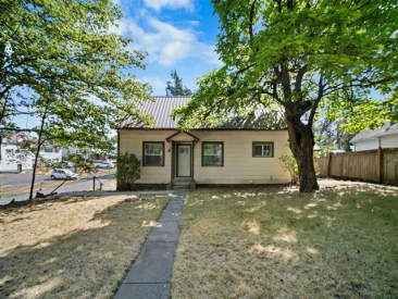 105 S. Railroad Ave.