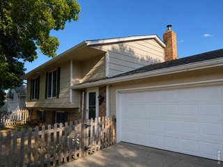 425 Towhee St.